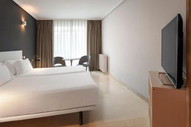 شقة، Sercotel Togumar 6/10