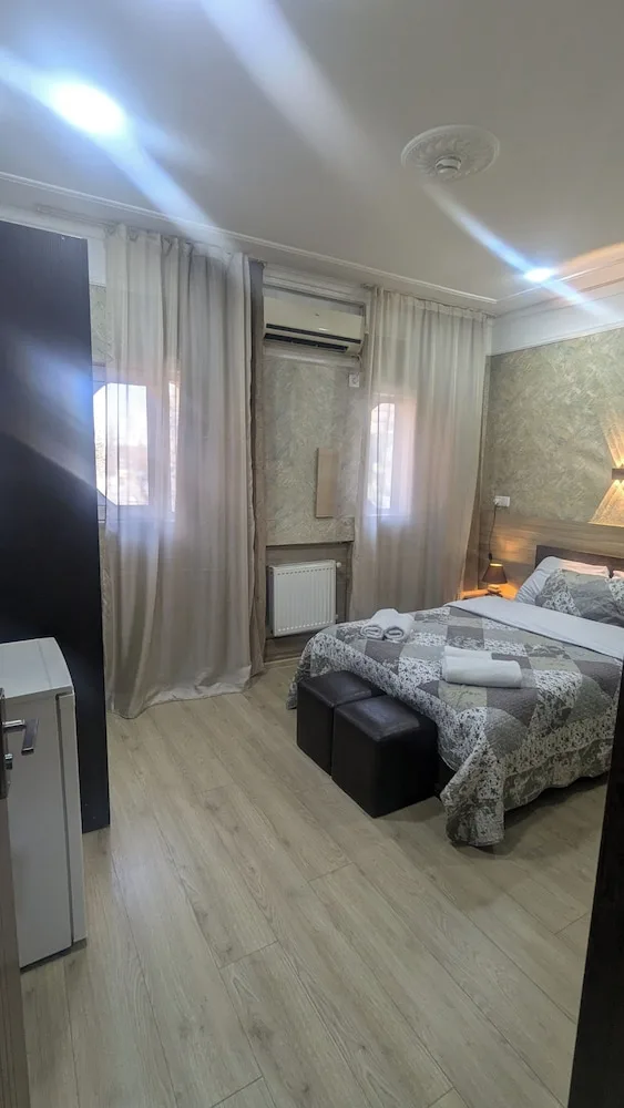 غرفة اقتصادية مفردة بسرير مزدوج، DKD-BRIDGE 2/7