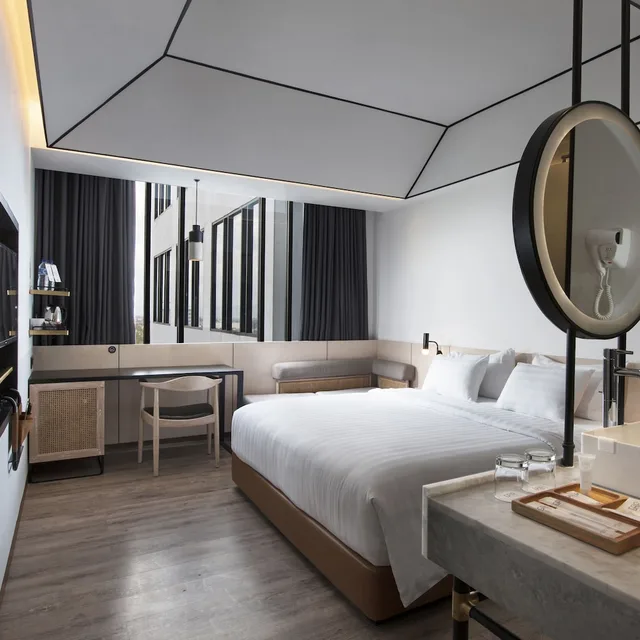 Deluxe, King Bed, Gaia Cosmo Hotel 1/3
