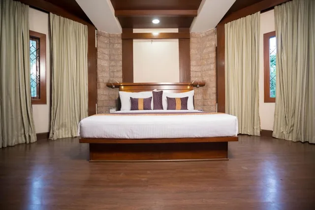 غرفة ديلوكس بسرير كوين، Hotel Kodai International 3/6