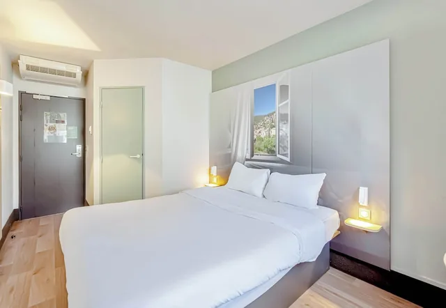 غرفة مزدوجة، B&B Hotel Brignoles 2/6