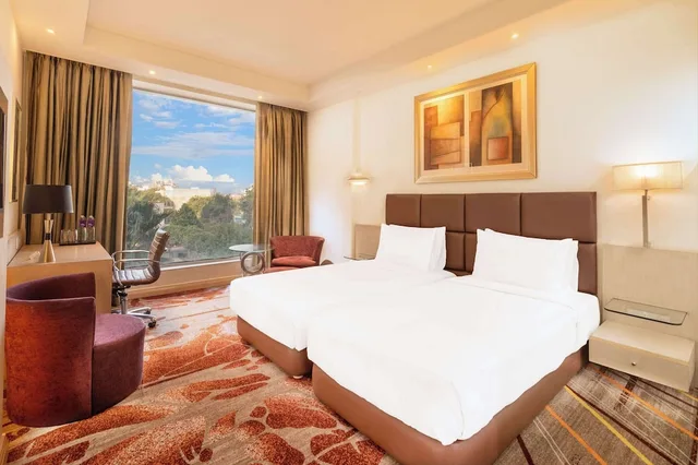 غرفة سوبيريور بسريرين مزدوجين، Park Plaza Faridabad. 2/4