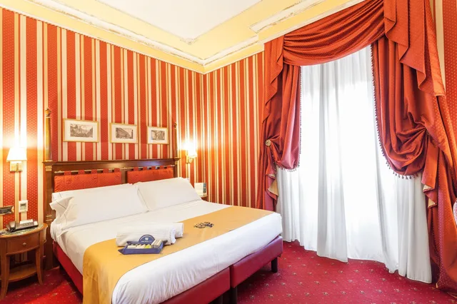 غرفة سوبيريور بسريرين منفصلين، Hotel Manfredi Suite in Rome 1/10