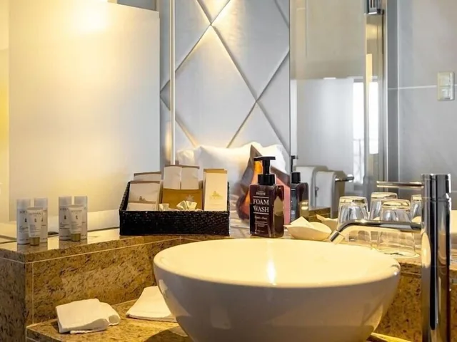 Royal, Pool, Executive, Suite, Lounge Access، Okinawa Kariyushi Resort Exes Onna (ex. Okinawa Spa Resort Exes) 7/8