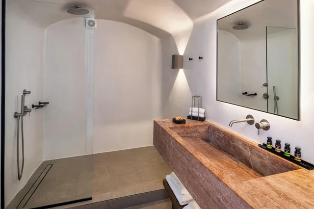 Cave, Standard, Double Bed, Courtyard View, Ira Hotel Spa 6/7