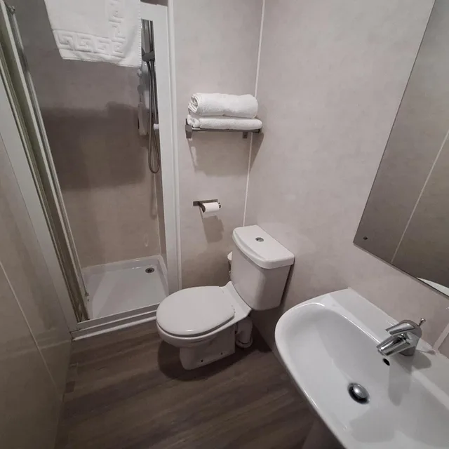 غرفة مفردة، Stockwood Hotel 8/16