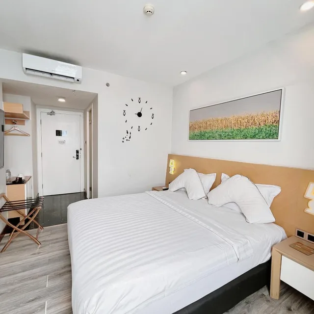 غرفة سوبيريور بسرير مزدوج، Verse Luxe Hotel Wahid Hasyim 2/10