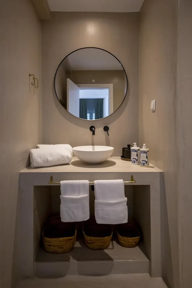 2 Bedrooms, Suite, King and Twin Beds, Pool View, Sofa, Courtyard Area، Villas D Agua 9/9