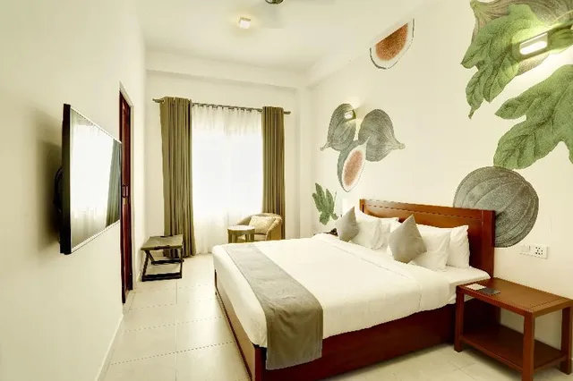 Superior, City View, Morven Hotel Colombo 2/4
