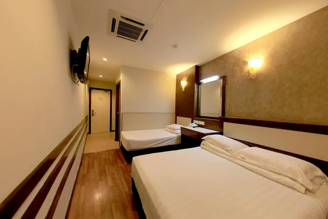 Superior, Triple, Ming Paragon Hotel 4/6