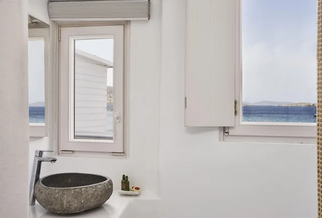 جناح جونيور بإطلالة على البحر، Little Venice Suites 2/4