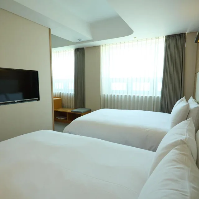 Plus, Studio, 2 Double Beds، ACUBE HOTEL 5/10
