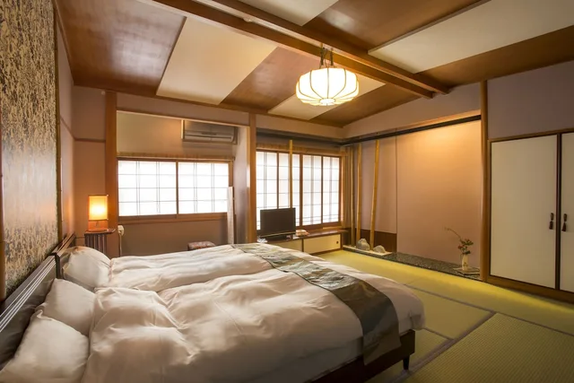 غرفة اقتصادية بسريرين منفصلين بحمام مشترك بحمام خاص، Kinosaki Onsen Hanakouji Saigetsu 1/8