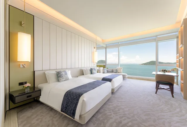 Grand, Deluxe, Twin Beds, Ocean Front، The Fullerton Ocean Park Hotel Hong Kong 1/2