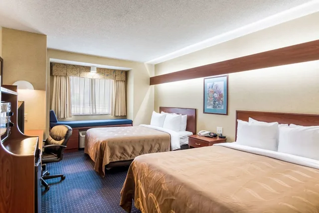 Standard, 2 Queen Beds, Quality Inn Chester - South Richmond 1/3
