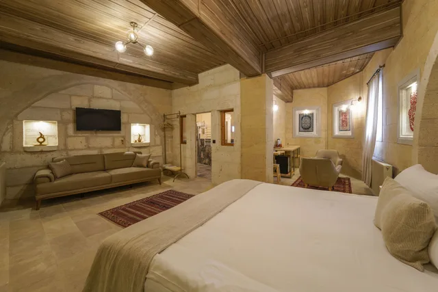 جناح، Henna Konak Hotel 4/10