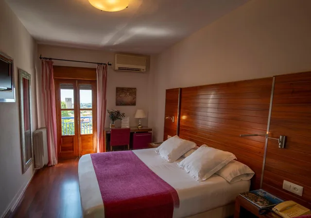 Room, Double Bed, Valley View، Don Juan de Austria 1/10