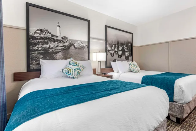 Room, 2 Queen Beds, The Freeport Hotel Ascend Hotel Collection 3/5