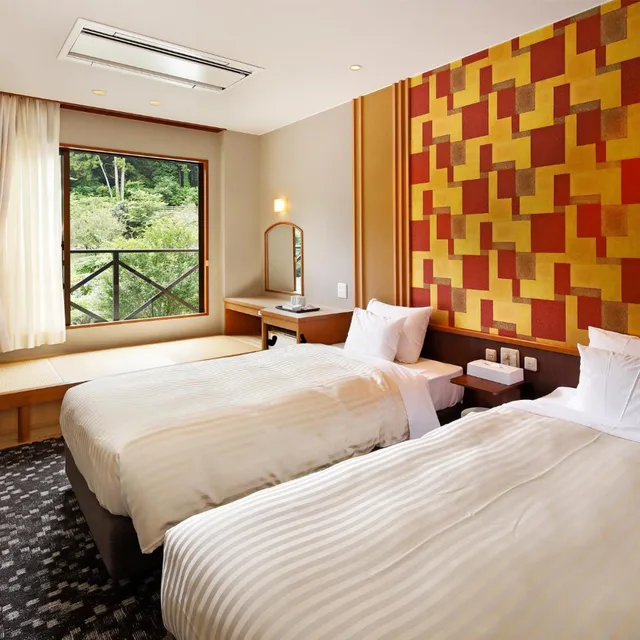 Renovated, Twin Beds، Hakonenomori Okada 2/4