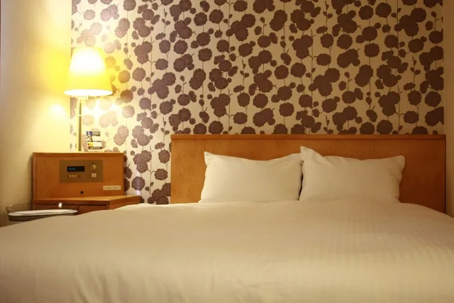 Room, Single Bed, Small, Hotel Premium Green Sovereign 2/6