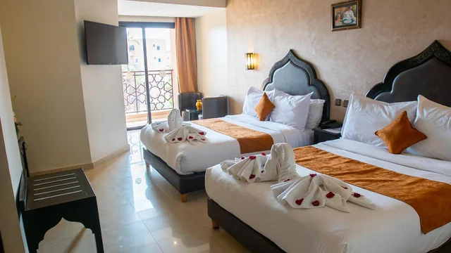 غرفة رباعية بسرير مزدوج، Imperial Plaza & Spa 2/10
