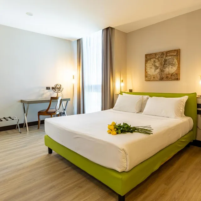 جناح، H2C HOTEL MILANOFIORI 1/10