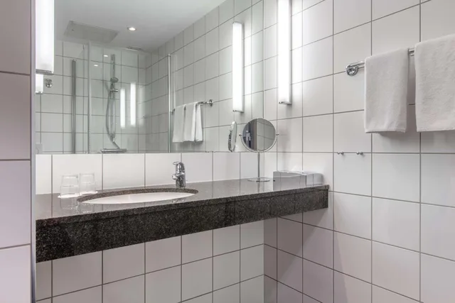 غرفة عائلية بسرير بطابقين وسرير كوين، RADISSON BLU METROPOL HOTEL, HELSINGBORG 6/6