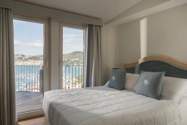غرفة بسرير كوين بجاكوزي، Doria Park Hotel 2/8