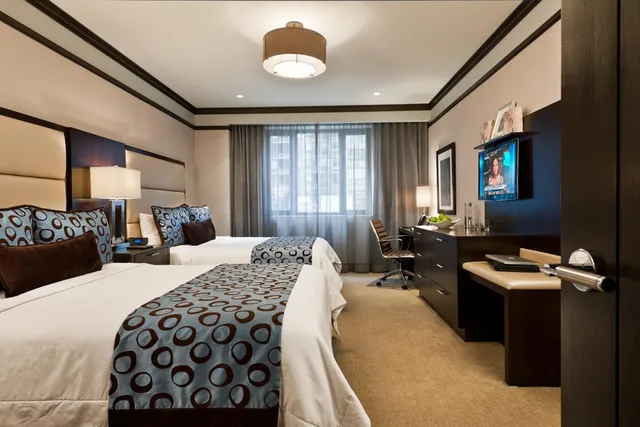جناح سوبيريور بسريرين كوين، The Pearl New York 1/2
