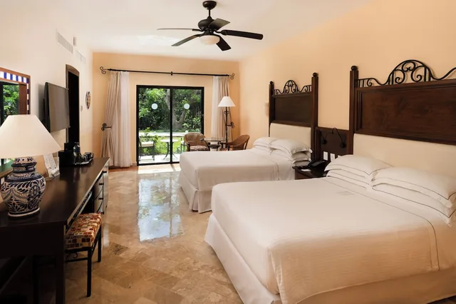 Concierge, Deluxe, 2 Double Beds، Occidental Cozumel 1/4
