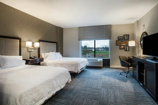 Room, 2 Queen Beds, Accessible, Hampton Inn Rochester Penfield 2/7