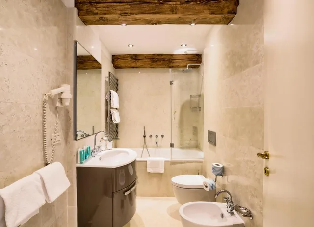 Deluxe, Apartment, Canal View, Al Redentore Di Venezia Apartments 3/4