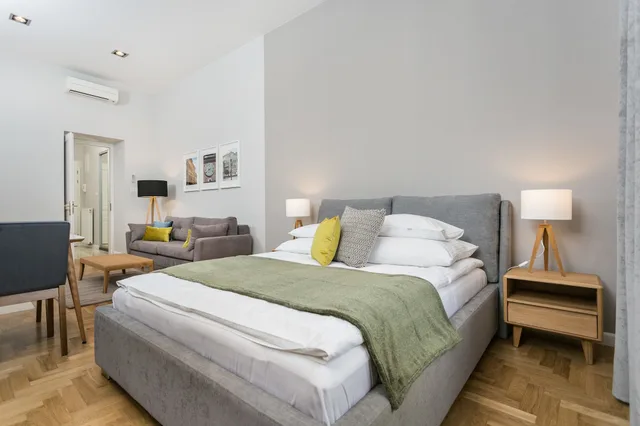 Superior, Studio, Double Bed, Sofa, Main Square، Venetian House Market Square Aparthotel 3/10