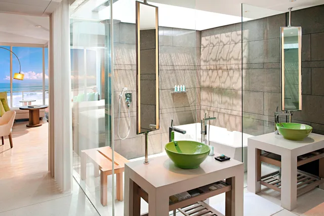 Premier, 2 Queen Beds, with View, Balcony, W Bali Seminyak 8/8