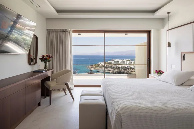 جناح بريميوم جونيور بسرير كوين لذوي الإعاقة، Porto Elounda Golf And Spa Resort 1/2