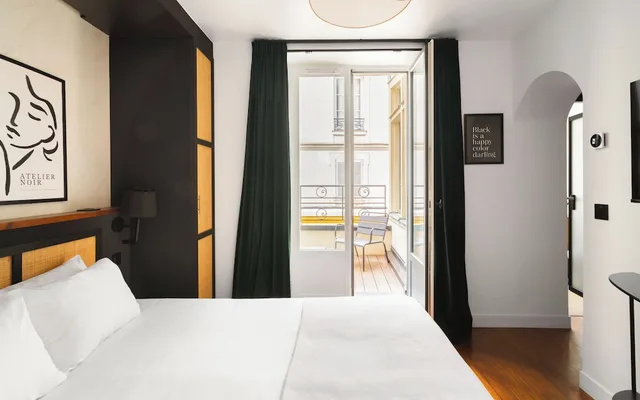 جناح بسرير كوين بشرفة، Appart'Hotel Makom Montmartre 2/5