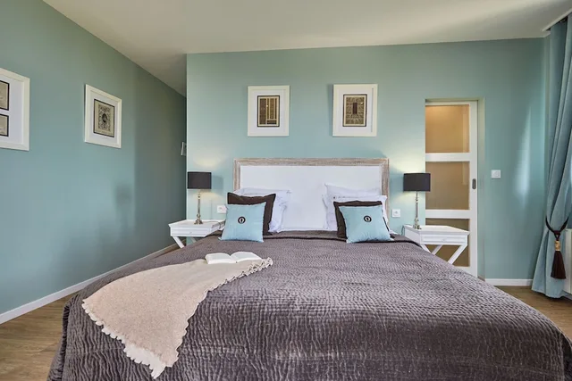 غرفة سوبيريور بسريرين منفصلين بإطلالة على البحر، Les Villas D Arromanches 4/5