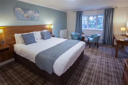 Classic, Double Bed, Last Drop Village Hotel And Spa 1/2