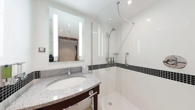 غرفة عائلية بسريرين كوين، Hampton By Hilton Krakow 5/9