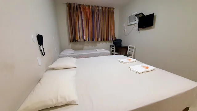 غرفة قياسية ثلاثية، Angrense Hotel 2/8