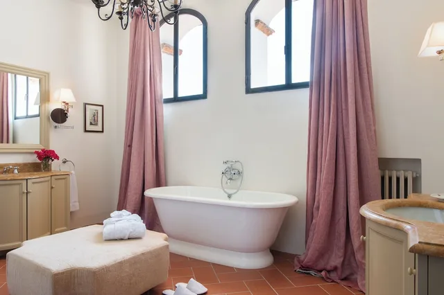فيلا بسريرين كوين، Viesca Suites & Villas Il Borro Toscana 6/6
