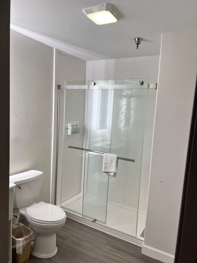 Studio, Suite, Queen Bed, Baymont by Wyndham Henrietta/Rochester 4/7