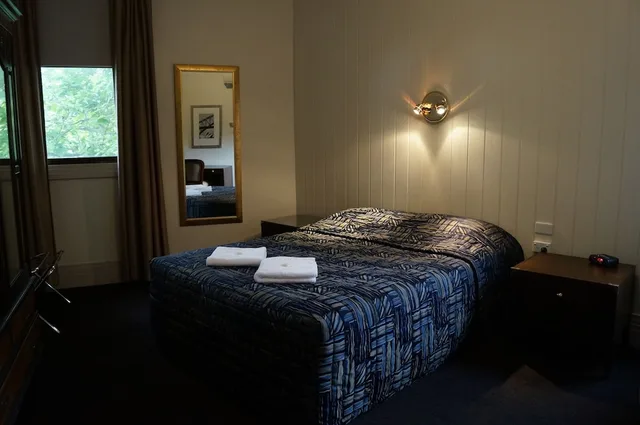 غرفة قياسية بسرير كوين، Royal Exhibition Hotel 4/10