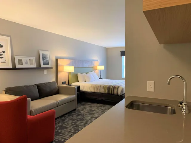 جناح لذوي الإعاقة، Country Inn & Suites by Radisson, Monona - Madison East 2/2
