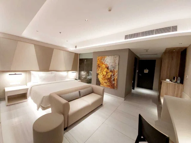 جناح بريميير بسرير كوين، Nuanza Hotel and Convention Cikarang 2/2