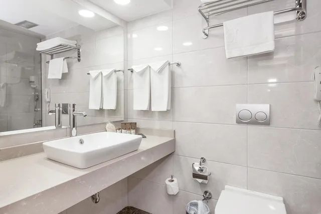 Standard Room, Salamis Bay Conti Resort and Casino 3/3