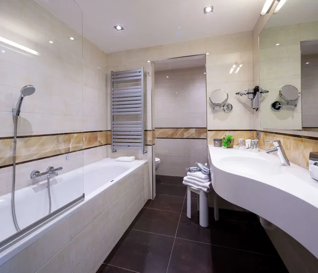 غرفة جونيور بسرير كينج مع أريكة، Best Western Hotel Adige 10/10