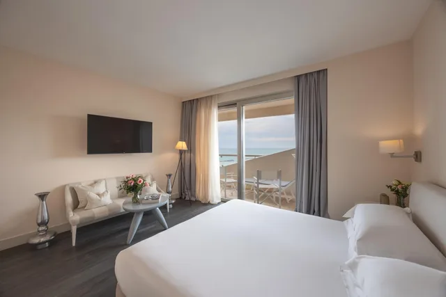 جناح سوبيريور بسرير كوين، Excelsior Hotel, Spa & Lido 6/10