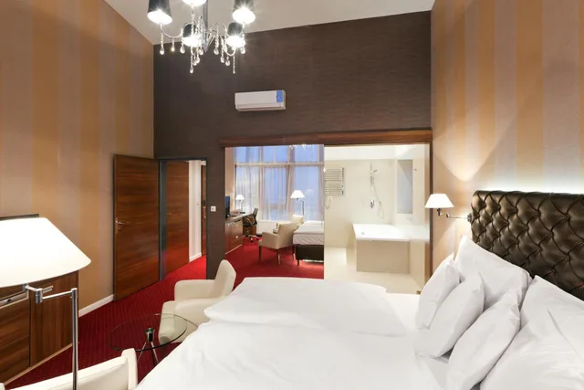 غرفة ملكية كلوب ديلوكس بسرير مزدوج، Pytloun City Boutique Hotel 3/5