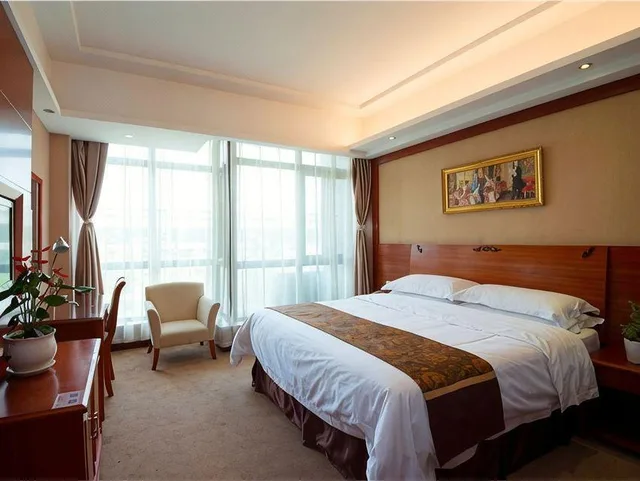 غرفة سوبيريور بسرير كوين، Vienna Hotel Shanghai Pudong Airport New International Expo Center 1/1